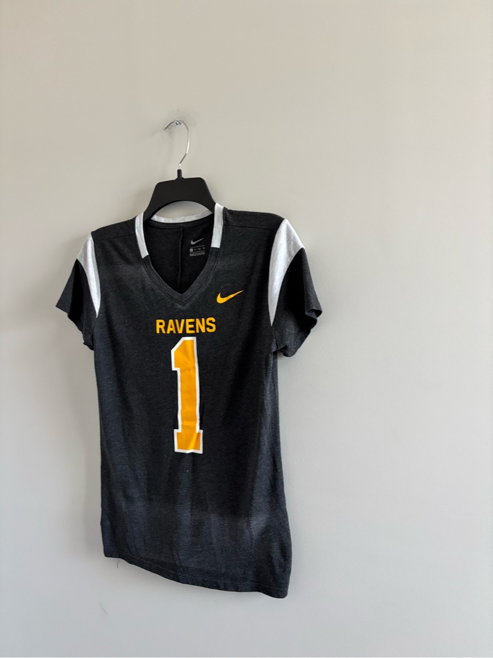 NIKE Baltimore Ravens Jersey T-Shirt Gray Yellow Football Game Day Top Women XS - Picture 4 of 11